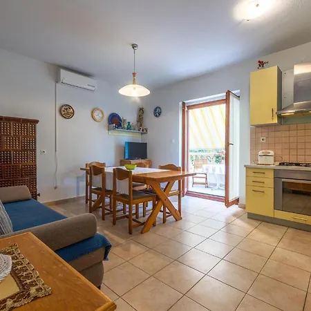 Amazing In With Wifi Apartment