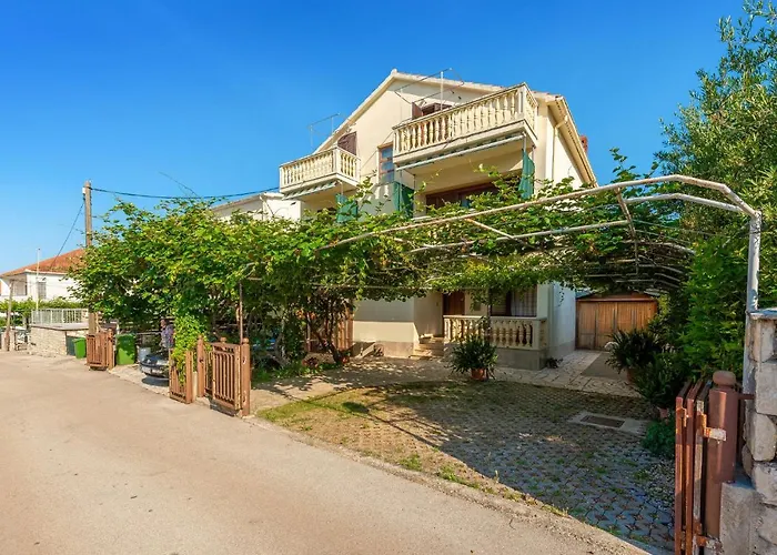 Lägenhet Stunning In With Wifi