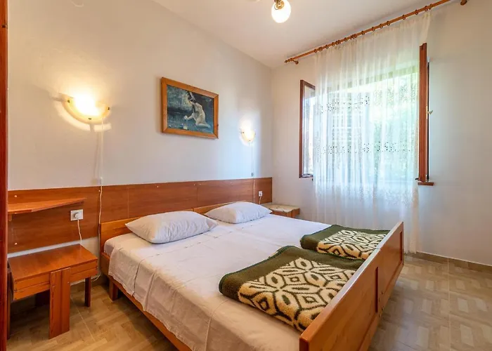 Lägenhet Stunning In With Wifi